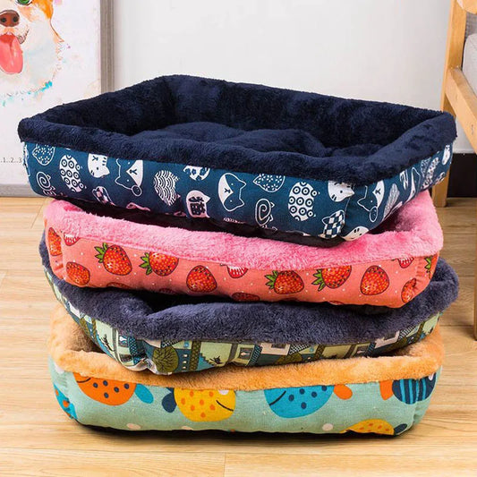 Soft Fleece Bed with Cute Print for Dogs and Cats